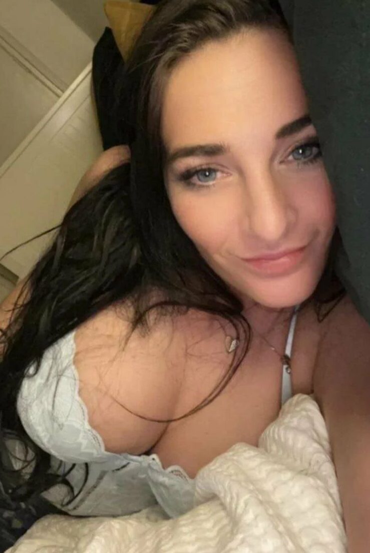 Nicol kremers – Show BIG Boobs ! Video SO HOT [ 0nlyfans ] !