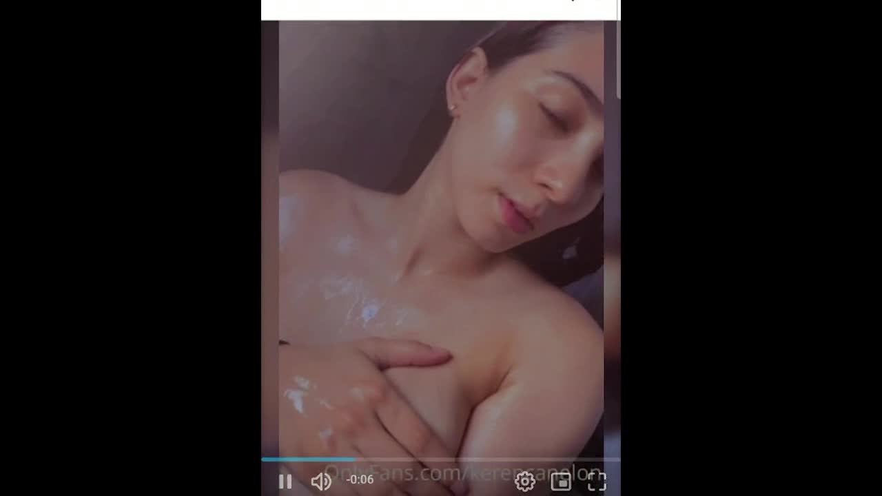 Aletrevino | Show Big Tits So Sexy / Video on top !