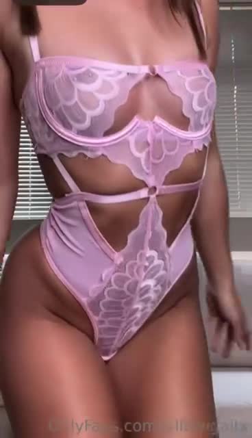 MollyMoon ! Doggy with BF [ HOT Sextape ] !