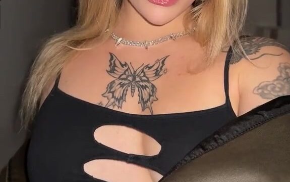 elizabeth sanchez [ HOT Sexy ] Erotic !! OMG