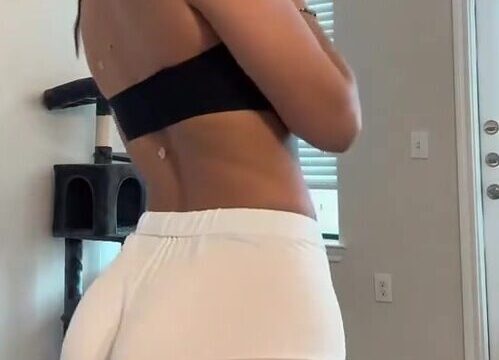 Angela Alvarez – Shaking Big Butt / SO SEXY !!!