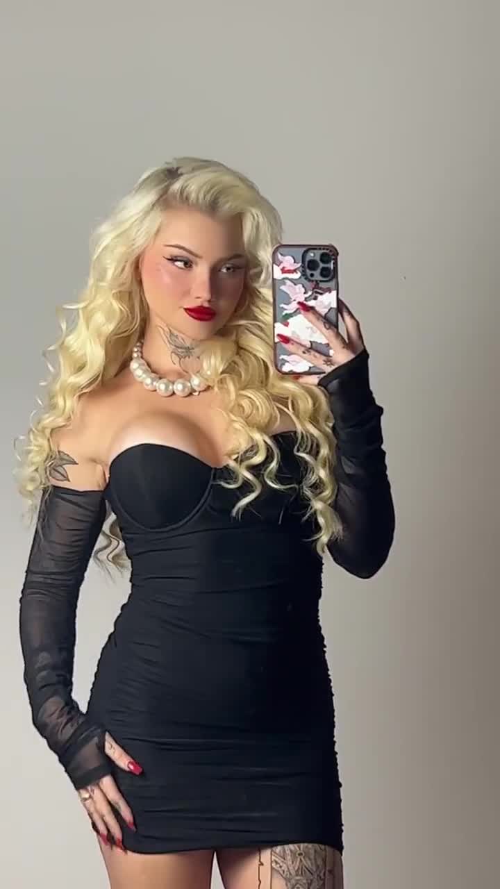 Claire Stone Onlyfans Leaked – Doggy Style Big Ass !!! HOT