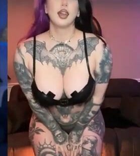 ravengriim/Dakota Alexandra Onlyfans Leaks – Naked Big Tits ! HOT Sexy !!!