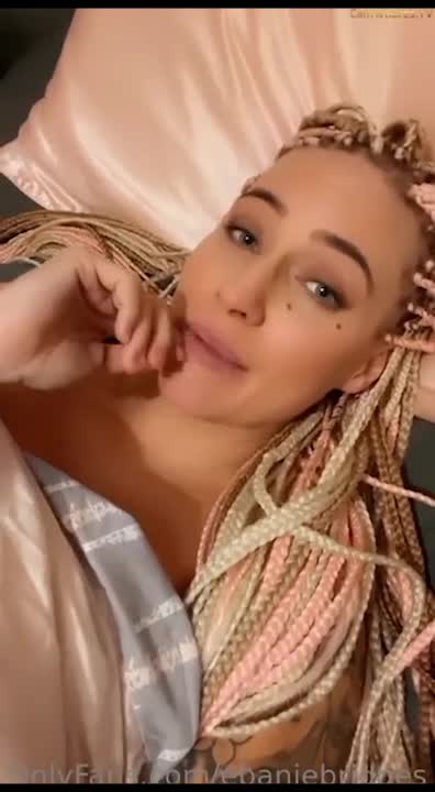 Mari Avila Nude Ridding A Big Cock – Onlyfans Leaked !