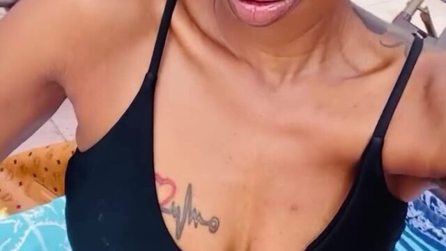 jamie king/christmasbabie305 Onlyfans Leaks – Naked Big Tits !!! HOT