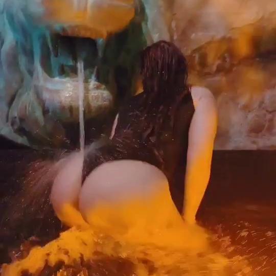 Bishoujo Mom Double Booty Teasing Video Leaked